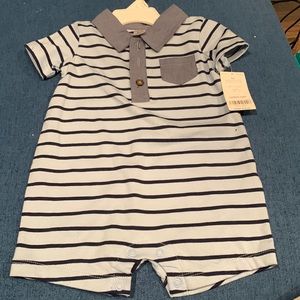 Carter’s onesie 9 months polo shirt